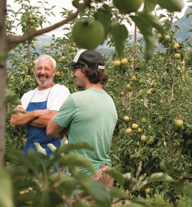 Hartmann Calliari with like-minded people