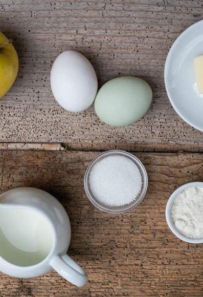 The ingredients for the apple muffins