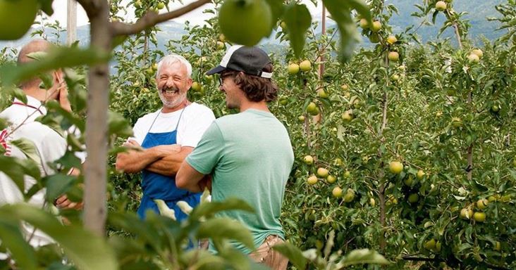 Hartmann Calliari with like-minded people