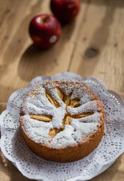 Oma Mitzis Becherkuchen mit Story Inored Äpfeln