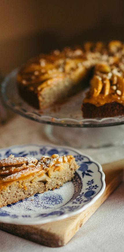 La torta di mele con mele Braeburn è pronta