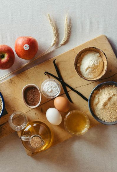 Gli ingredienti per la torta di mele