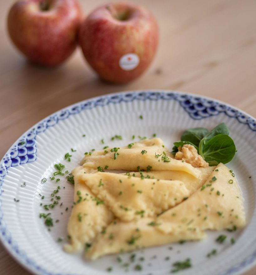 I saccotini ripieni alle mele sono pronti