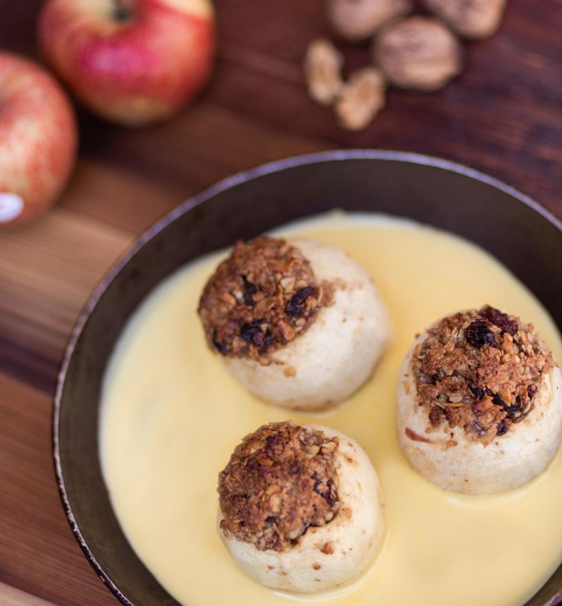 Mele al forno con salsa alla vaniglia