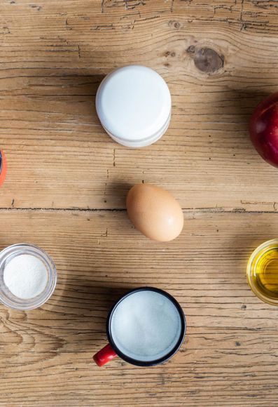 Die Zutaten für Oma Mitzis Becherkuchen