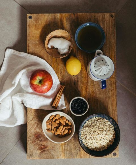 Die Zutaten für die Müsliriegel